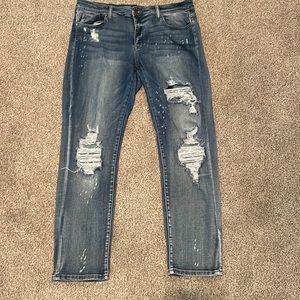 Judy Blue Mid Rise Paint Splattered Cuffed Boyfriend size 15|32